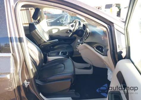 2020 Chrysler Voyager Lxi from USA, damaged, VIN 2C4RC1DG9LR265103